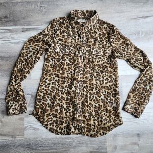 Old Navy Animal Print Button Down Shirt Women’s XS